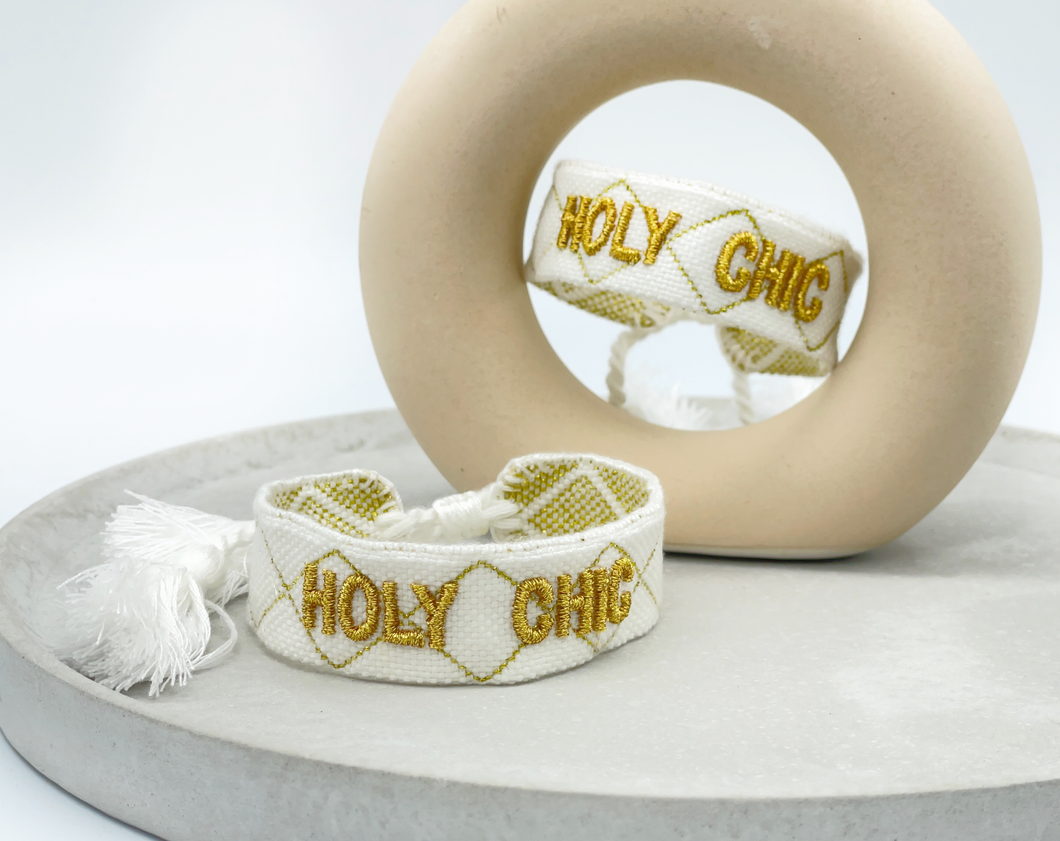HOLY CHIC Statement Bracelet