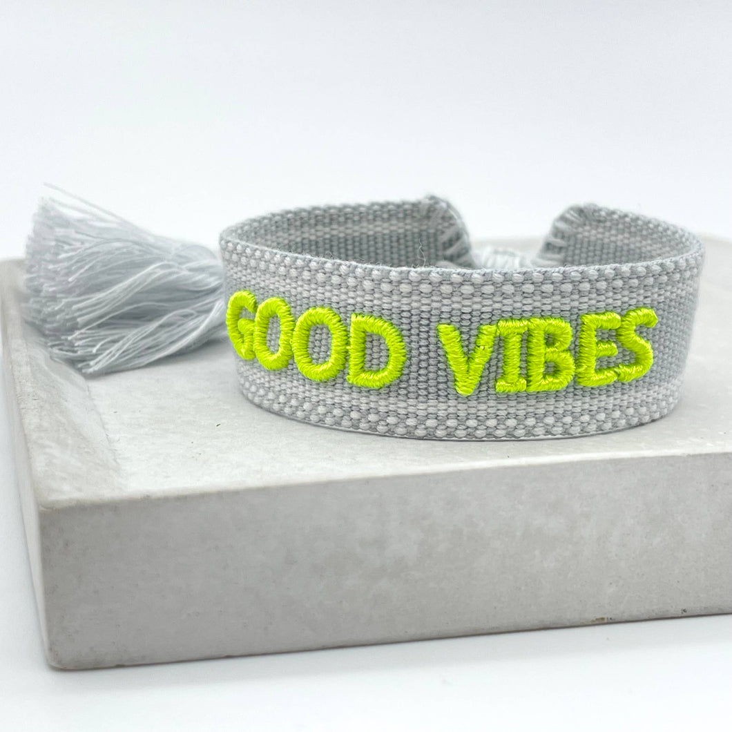 GOOD VIBES statement bracelet woven, embroidered